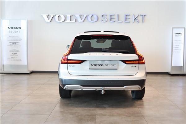 Volvo  Cross Country, B5 AWD, Plus, Bright